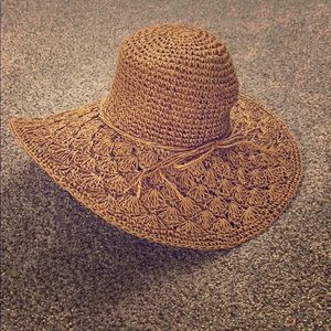 Lulu’s Beach Hat